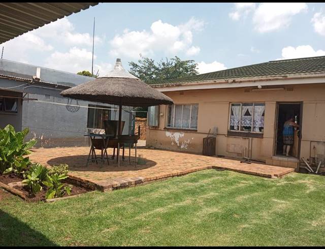 3 BEDROOM HOUSE FOR SALE IN CASSELDALE